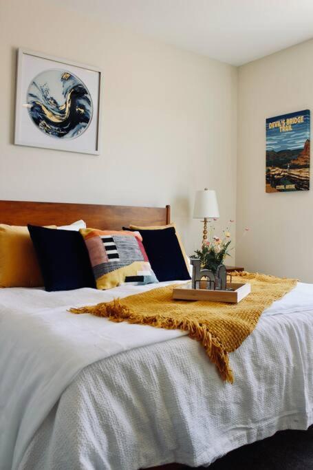 Modern 3 Bedroom Home Cottonwood Ngoại thất bức ảnh